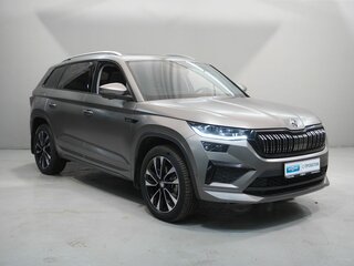 2023 Skoda Kodiaq I Рестайлинг, серый, 4220000 рублей, вид 3