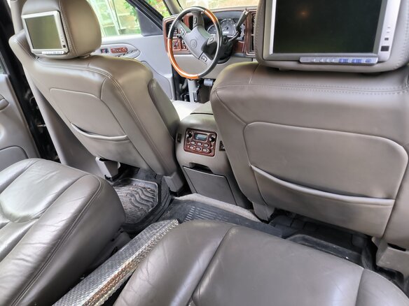 2002 Cadillac Escalade II, чёрный, 1199000 рублей - вид 20