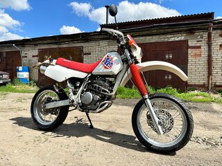 Honda XLR
