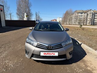 2013 Toyota Corolla XI (E160, E170, E180), золотистый, 1300000 рублей, вид 2
