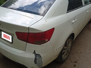 2011 Kia Cerato 6-speed II, белый, 400000 рублей, вид 5