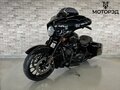 2017 Harley-Davidson Street Glide, чёрный, 1695000 рублей - вид 1