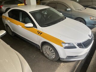 2023 Skoda Octavia III (A7) Рестайлинг, белый, 1445000 рублей, вид 3
