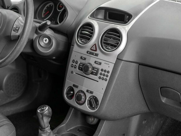 2008 Opel Corsa D, серый, 400000 рублей - вид 17