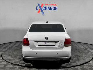 2014 Volkswagen Polo V, белый, 639000 рублей, вид 4