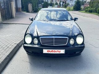 2000 Mercedes-Benz CLK-Класс 200 Sequentronic I (W208), чёрный, 535000 рублей, вид 1