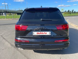 2017 Audi Q7 II (4M), чёрный, 4250000 рублей, вид 3