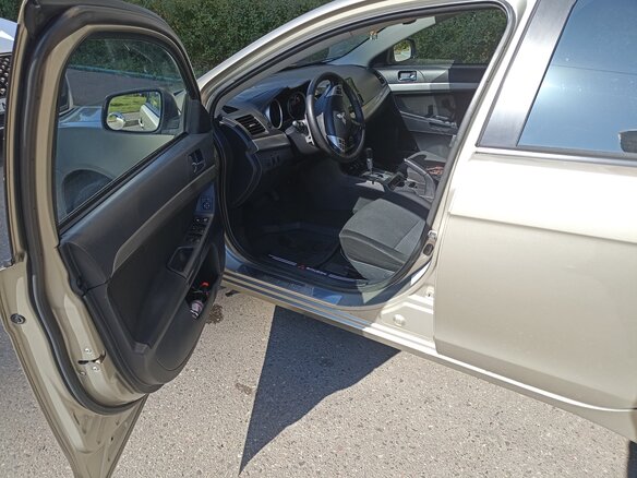 2008 Mitsubishi Lancer X, бежевый, 610000 рублей - вид 11