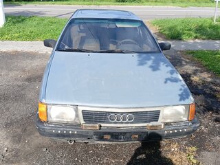 1983 Audi 100 III (C3), серый, 160000 рублей, вид 4