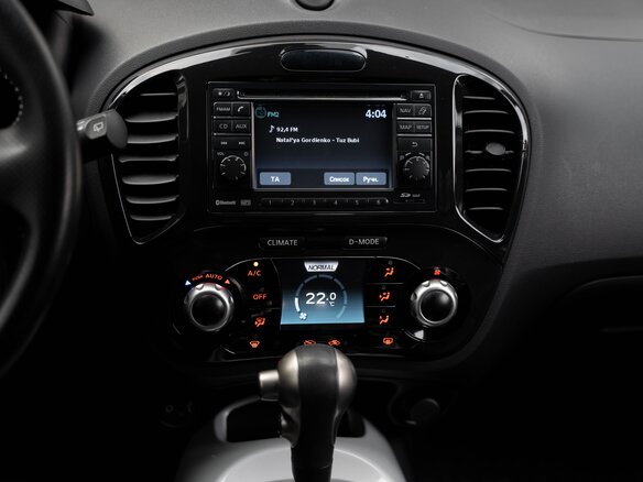2012 Nissan Juke I, красный - вид 14