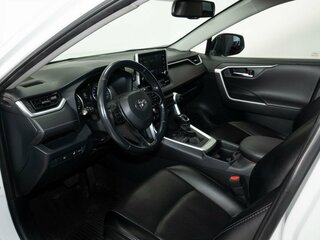 2021 Toyota RAV4 V (XA50), белый, 3299000 рублей, вид 5