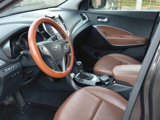 2017 Hyundai Santa Fe III Рестайлинг, коричневый, 2400000 рублей, вид 5