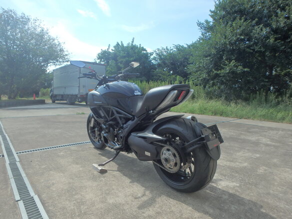 2012 Ducati Diavel, чёрный, 950000 рублей - вид 8