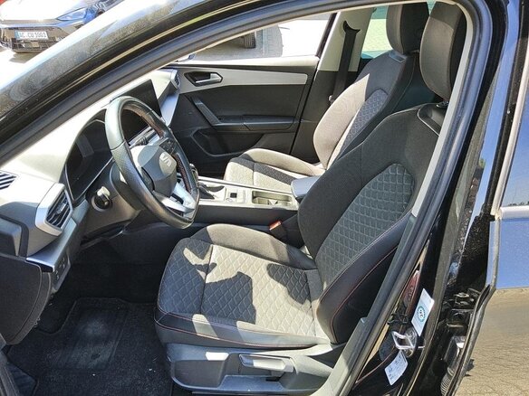 2022 SEAT Leon IV, чёрный, 1725000 рублей - вид 14