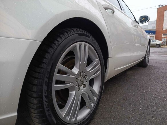 2011 Audi A6 IV (C7), белый, 1450000 рублей - вид 14