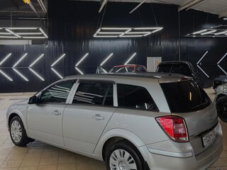 2011 Opel Astra H Рестайлинг, серебристый, 680000 рублей, вид 5