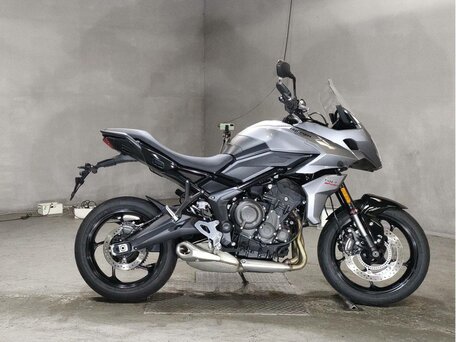 2022 Triumph Tiger Sport 660, серебристый, 840000 рублей, вид 4