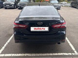 2018 Toyota Camry VII (XV50) Рестайлинг 2, синий, 2500000 рублей, вид 3