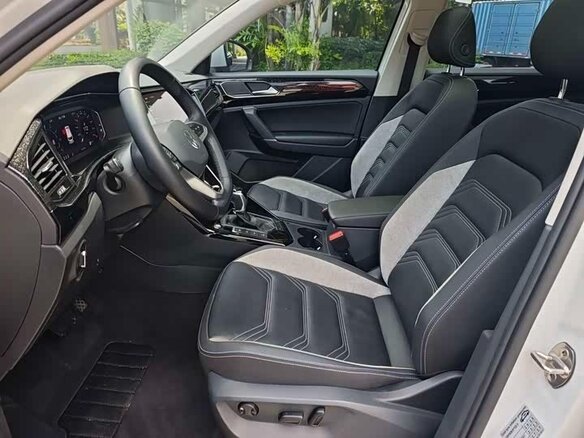 2023 Volkswagen Tayron I Рестайлинг, белый - вид 9