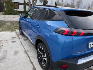 2021 Peugeot 2008 6AT II, синий, 1450000 рублей, вид 3