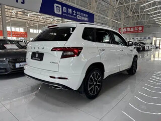 2023 Skoda Karoq I Рестайлинг, белый, 2200000 рублей, вид 5