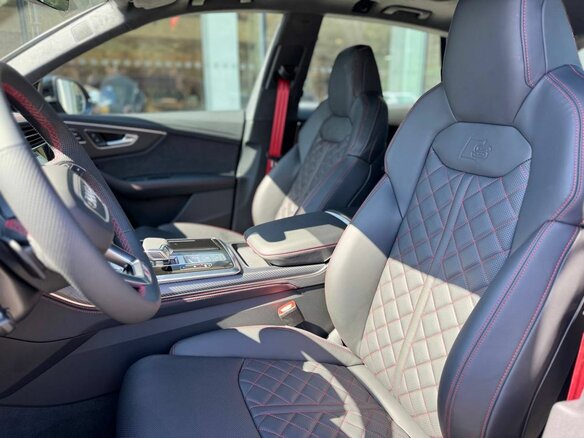 2025 Audi Q8 55 TFSI I (4M) Рестайлинг, чёрный, 15950000 рублей - вид 10