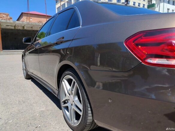 2014 Mercedes-Benz E-Класс 200 IV (W212, S212, C207) Рестайлинг, коричневый - вид 8