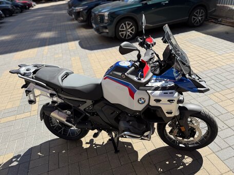 2026 BMW R 1300 GS, синий, 2950000 рублей, вид 5