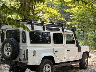 2010 Land Rover Defender 110 I Рестайлинг, чёрный, 1940000 рублей, вид 5