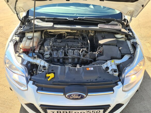 2014 Ford Focus III, белый, 699000 рублей - вид 8