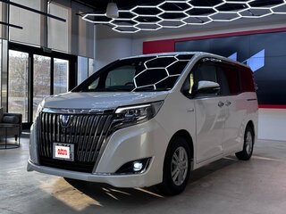 2018 Toyota Esquire I Рестайлинг, белый, 2430000 рублей, вид 1