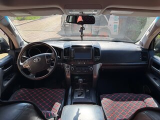 2010 Toyota Land Cruiser 200 Series, чёрный, 3200000 рублей, вид 5