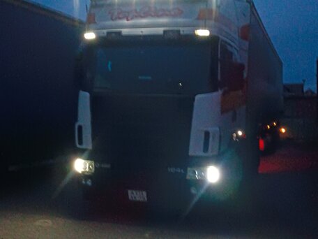 2003 Scania 4-Series, белый, 1730000 рублей, вид 2