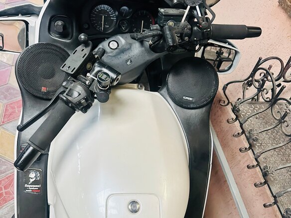 1993 Honda ST 1100, белый, 350000 рублей - вид 3