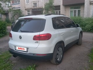 2014 Volkswagen Tiguan I Рестайлинг, белый, 1220000 рублей, вид 4