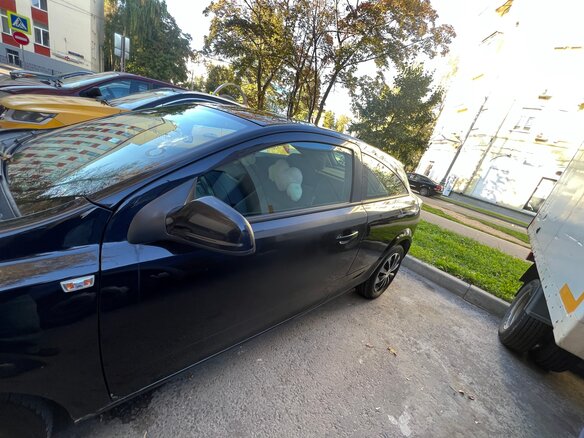 2010 Opel Astra GTC H Рестайлинг, чёрный, 380000 рублей - вид 22
