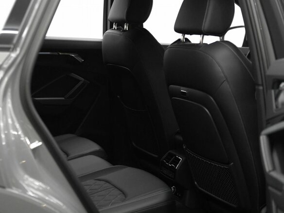 2025 Audi Q3 45 TFSI II (F3), серый, 4699900 рублей - вид 18