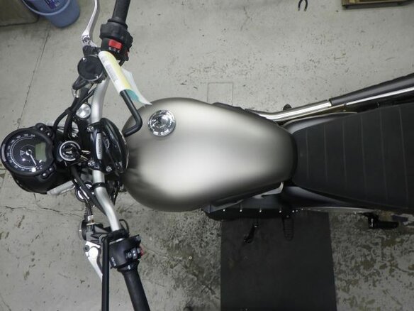 2021 Triumph Scrambler, серый, 900000 рублей - вид 13