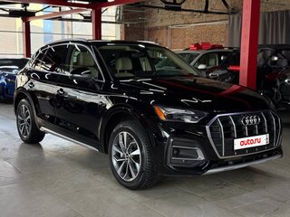 2021 Audi Q5 45 TFSI II (FY) Рестайлинг, чёрный, 4350000 рублей, вид 1