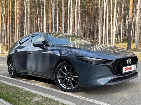 2019 Mazda 3 IV (BP), серый, 1650000 рублей - вид 5