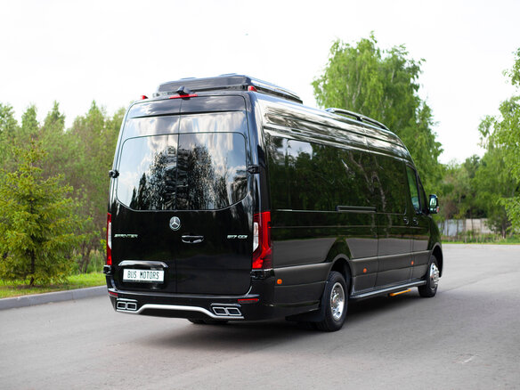 2025 Mercedes-Benz Sprinter, чёрный, 23990000 рублей - вид 2