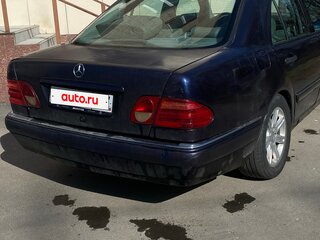 1998 Mercedes-Benz E-Класс 280 II (W210, S210), синий, 245000 рублей, вид 2
