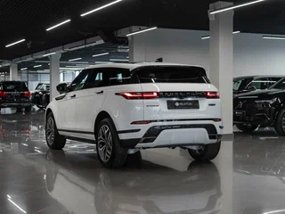 2025 Land Rover Range Rover Evoque II Рестайлинг, белый, 5700000 рублей, вид 5