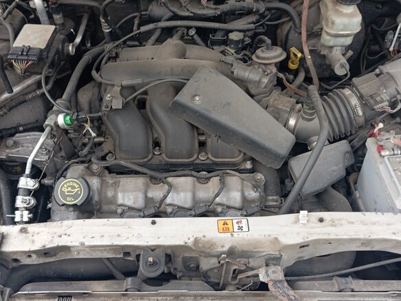 2006 Ford Maverick III, серебристый, 460000 рублей - вид 6