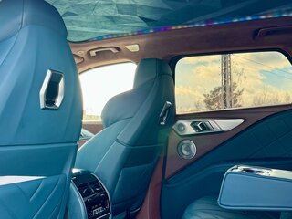 2023 BMW XM, зелёный, 16500000 рублей, вид 4