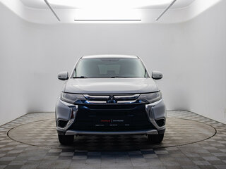2015 Mitsubishi Outlander III Рестайлинг 2, белый, 1245000 рублей, вид 2