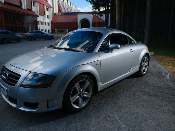 2000 Audi TT I (8N), серебристый, 600000 рублей - вид 8