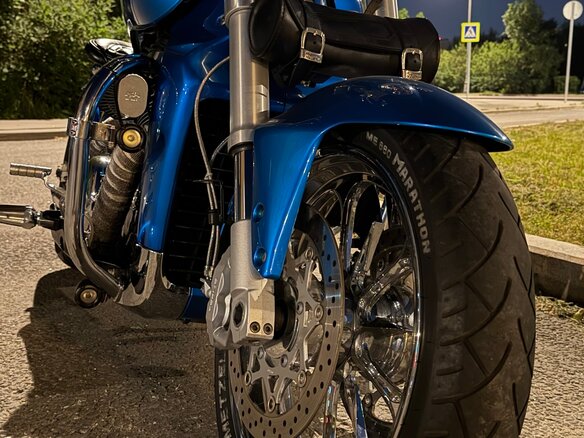 2006 Suzuki Boulevard M109R, синий, 850000 рублей - вид 3