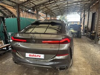2022 BMW X6 40i III (G06), зелёный, 7900000 рублей, вид 3