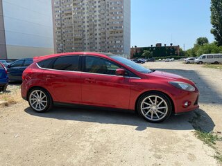 2014 Ford Focus III, красный, 950000 рублей, вид 3